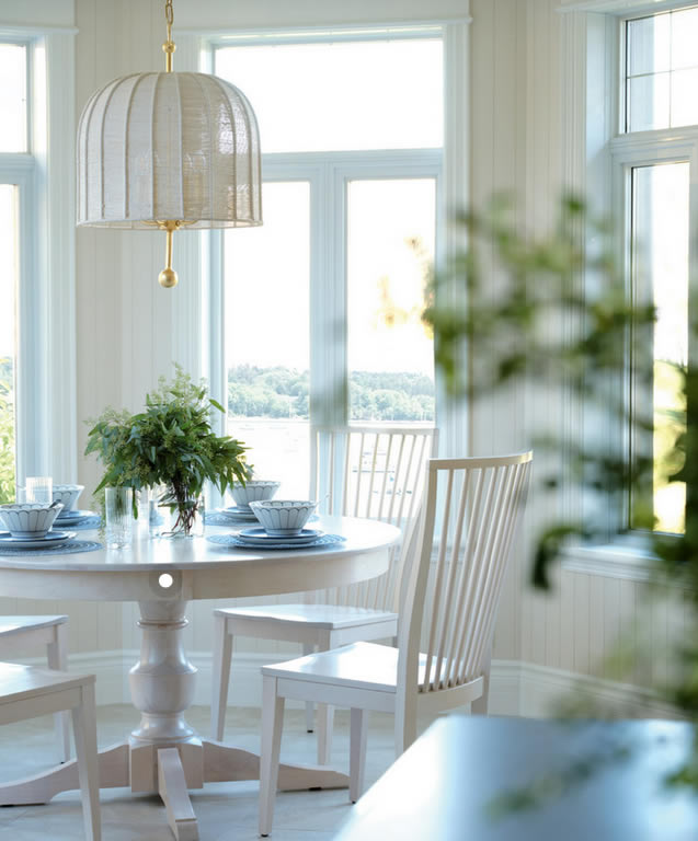 Canadel Custom Dining